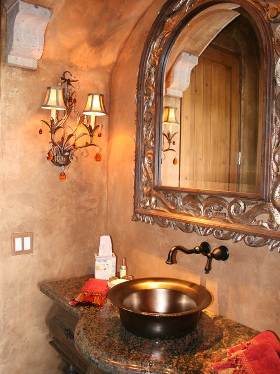 Old Mediterranean Bathroom Design