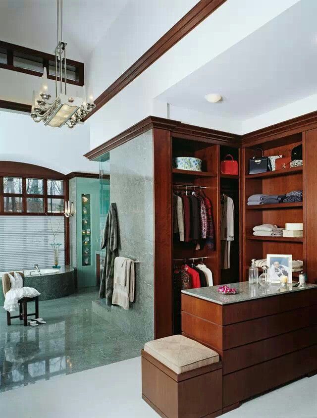 Amazing Asian Closet Design