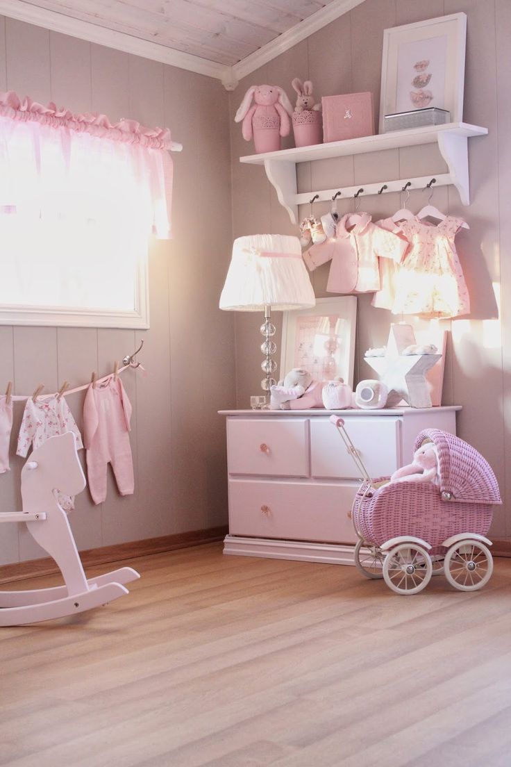 Beautiful And Cute Shabby-Chic Style Kids Room Design