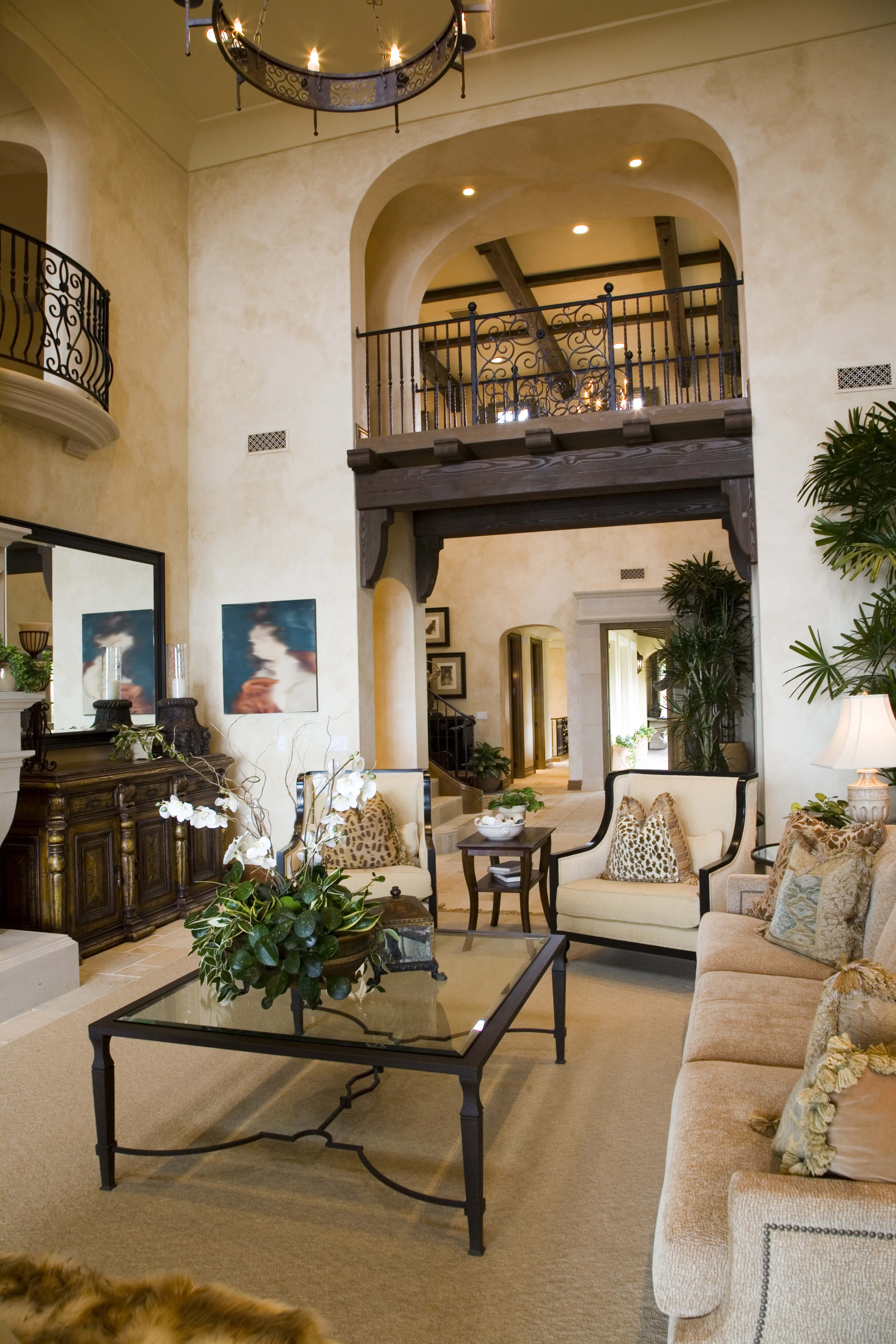 Beautifully Mediterranean Living Room Design