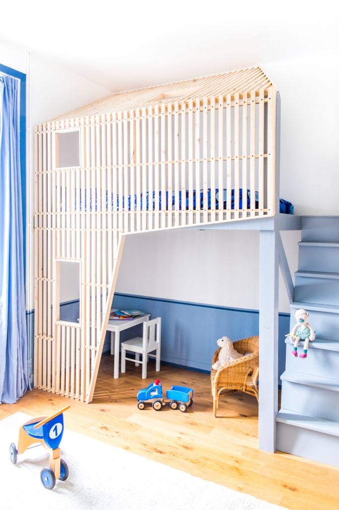 Blue Tropical Kids Room Design
