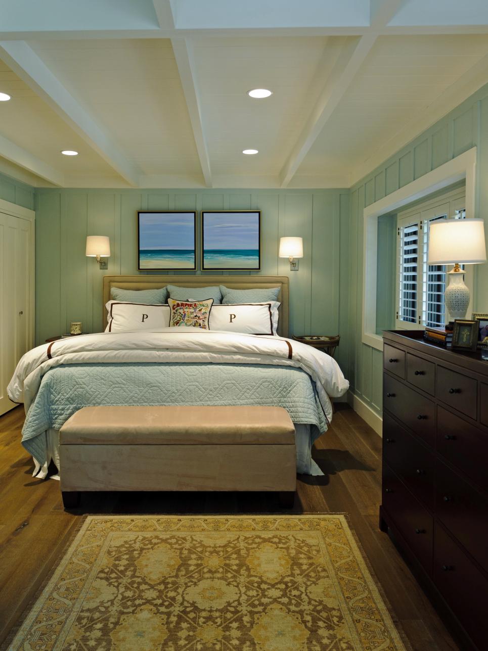 Coastal Inspired Tropical Bedroom Design