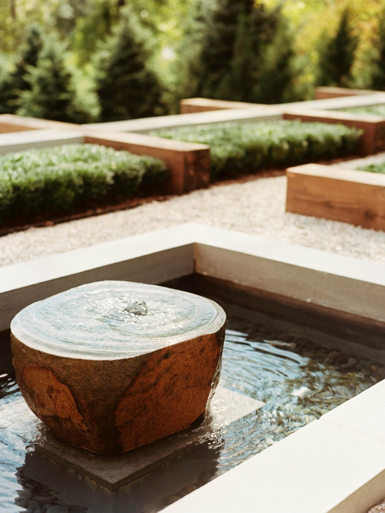 Contemporary Outdoor Water Fountains Design