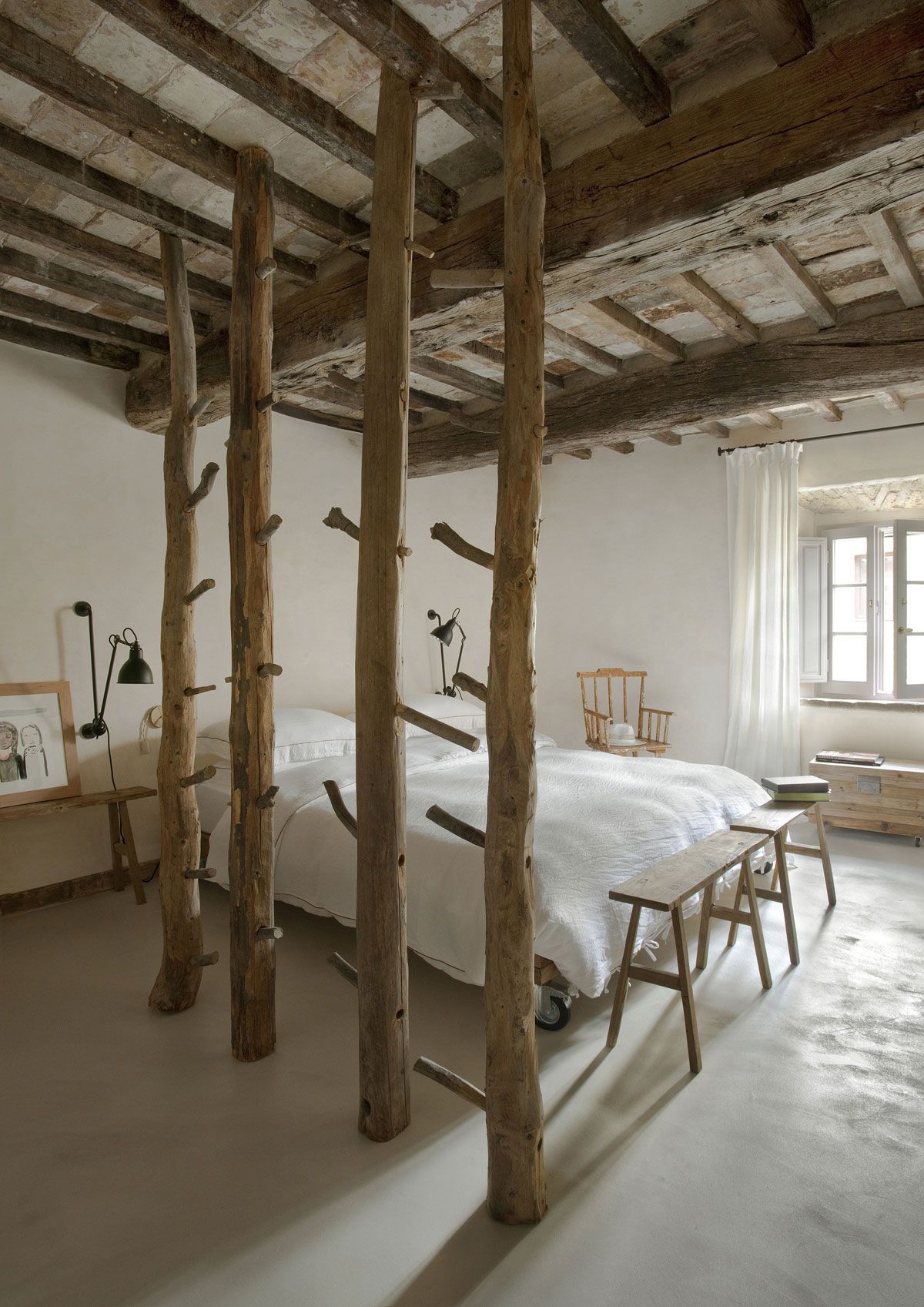 Cool Rustic wooden bedroom design ideas