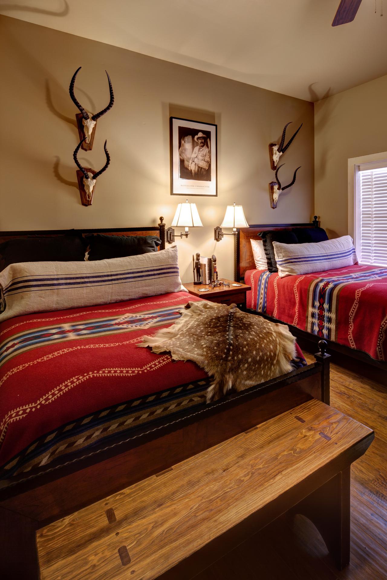 Deer Southwestern Bedroom Design