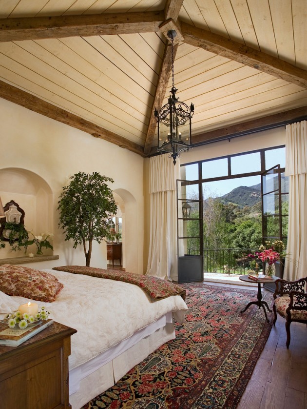 Delicate Mediterranean Bedroom Interior Designs