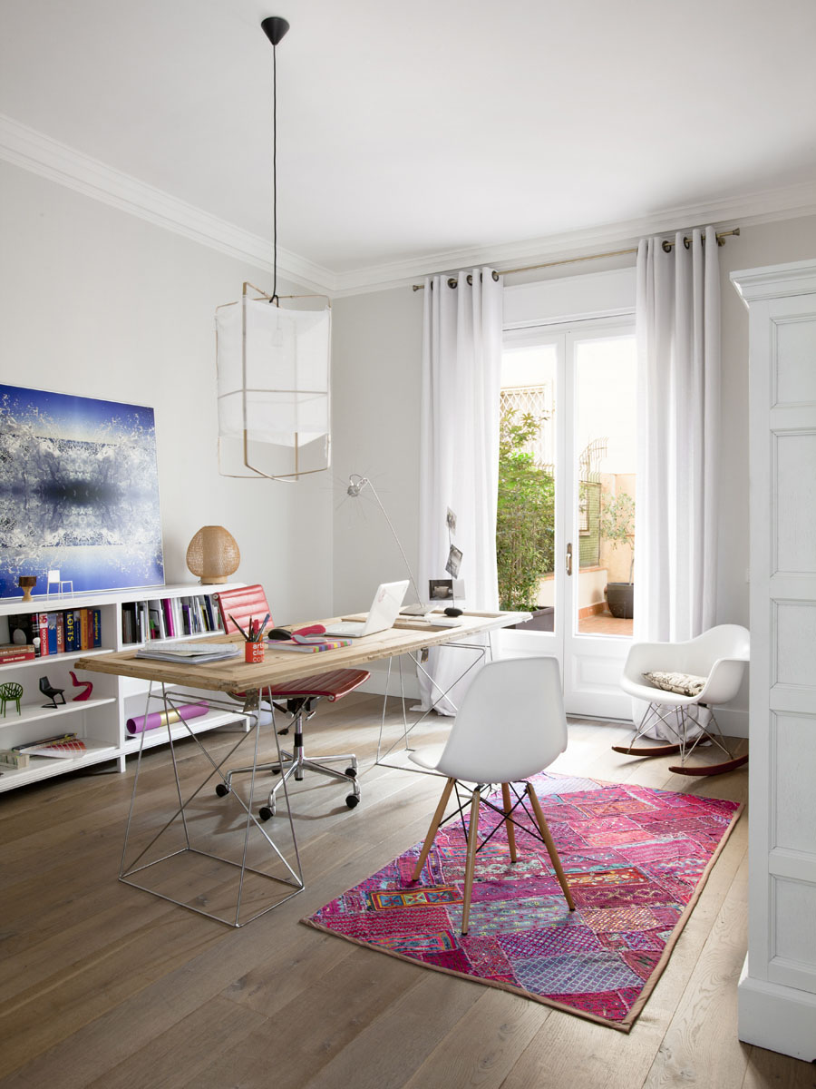 Elegant Shabby-Chic Style Home Office Design