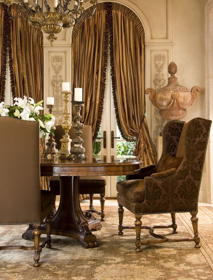 Elegant Victorian Dining Room Design 2016