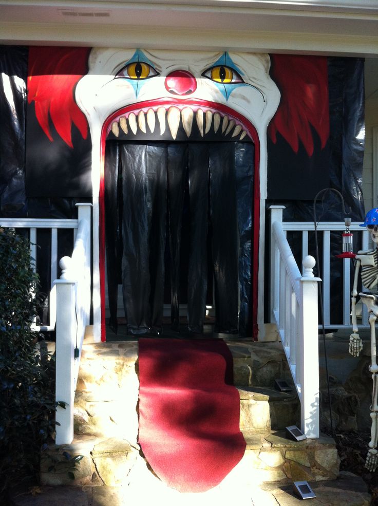 Evil Halloween Decorations for Porch