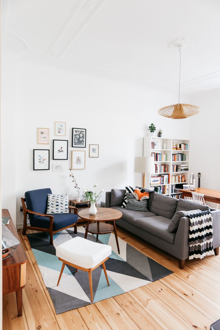 Modern Midcentury Living Room Design