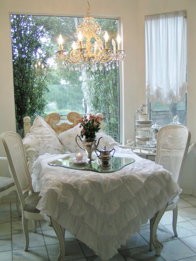 Modern Styles Shabby-Chic Style Dining Room Design