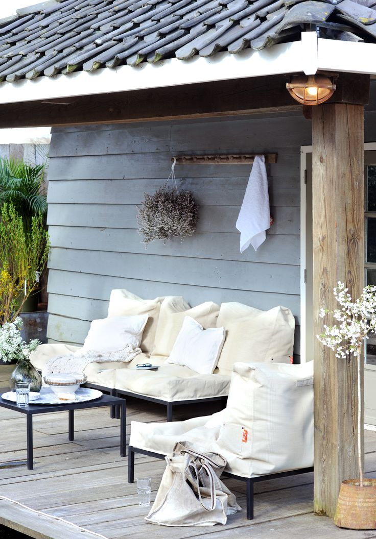Scandinavian Outdoor Porch Living Designs