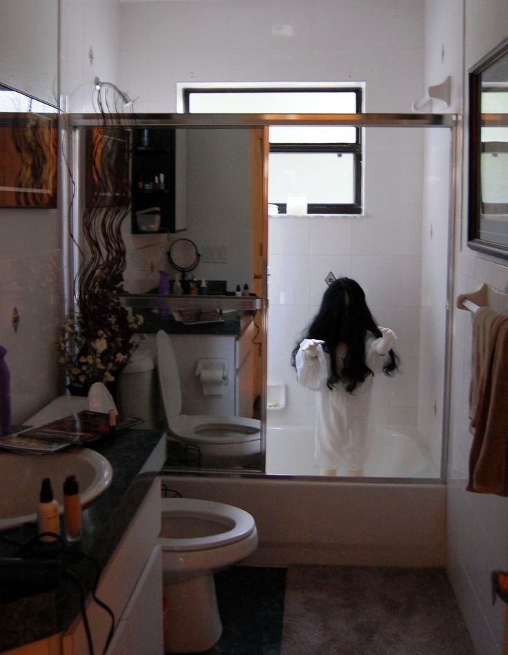 25-bathroom-halloween-decorations-ideas-decoration-love