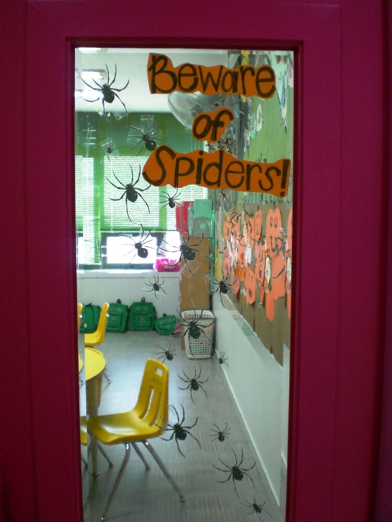 Door Decorations For Halloween Classroom