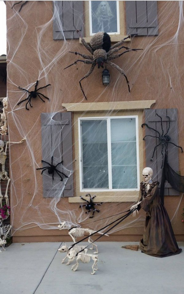 Amazing Outdoor Halloween Decorations