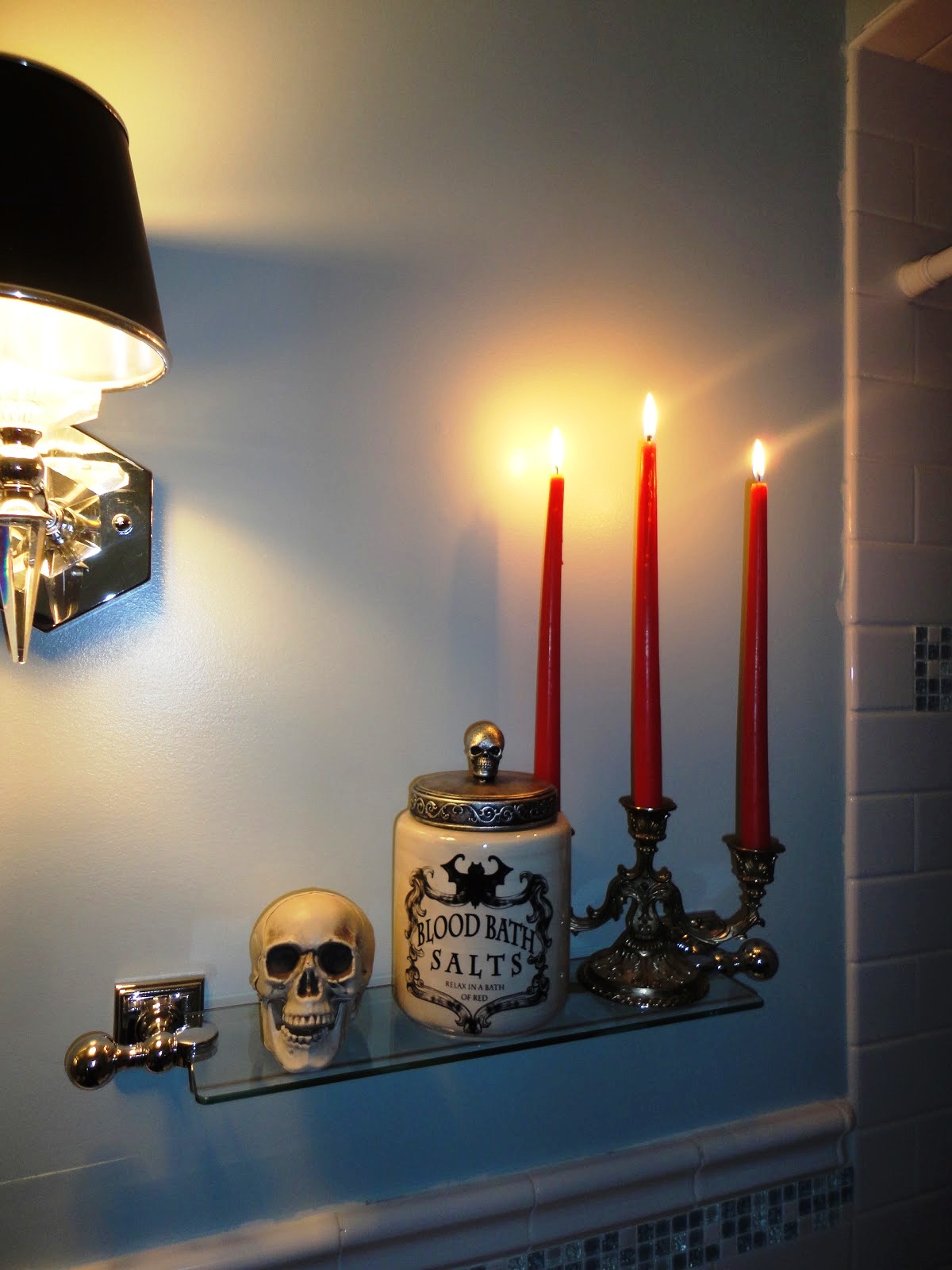 Blood Bath Bathroom Halloween Decorations