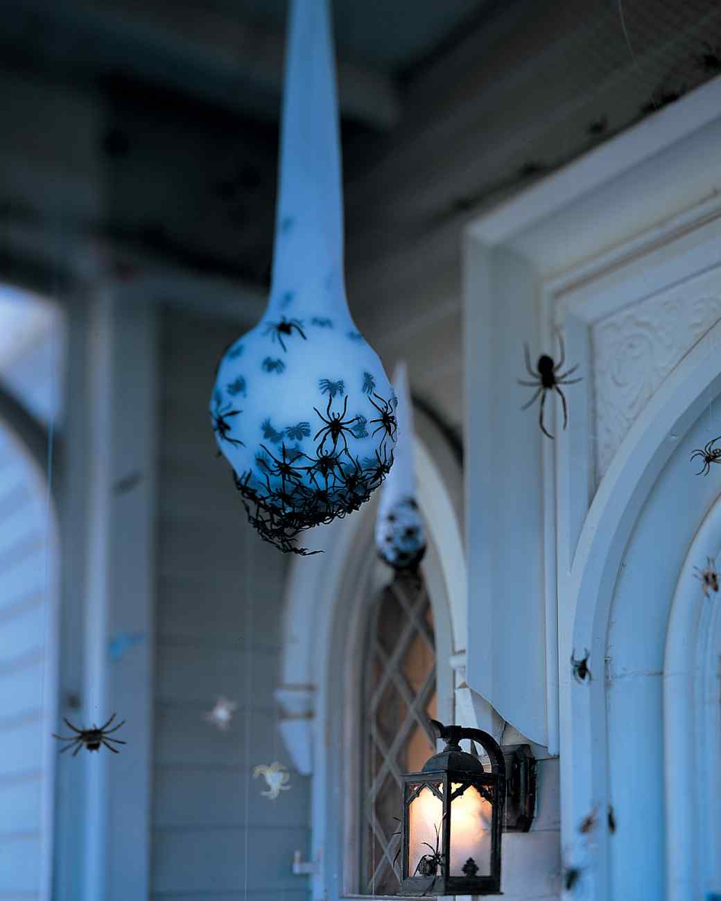 Clever Spiders Halloween Decorations