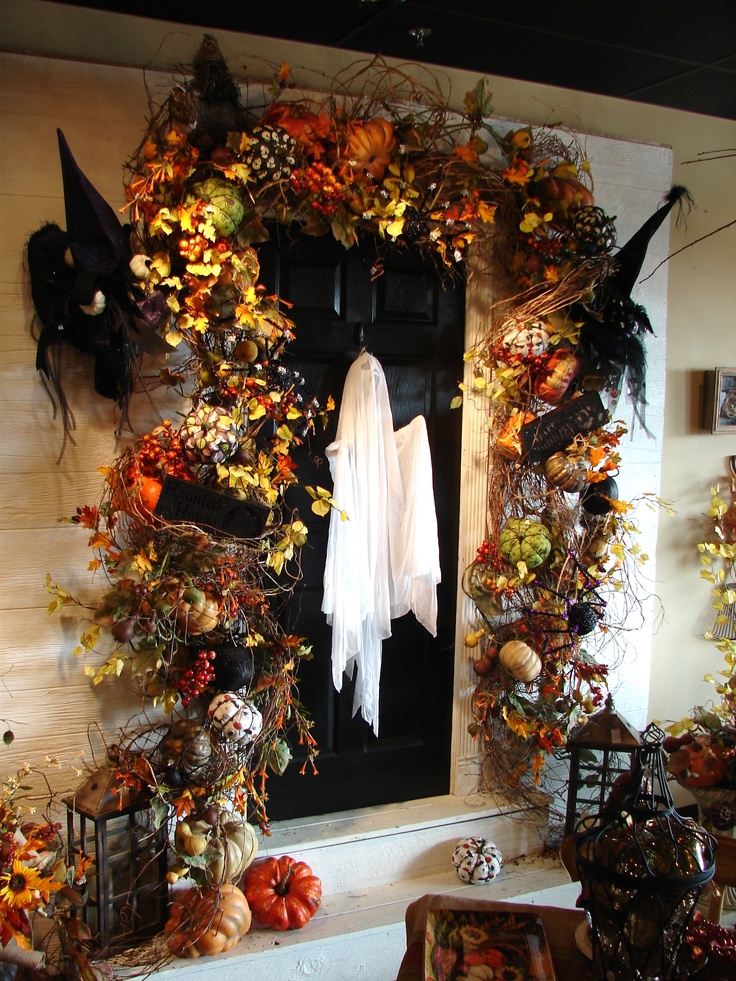 Cool Front Door Halloween Decorations