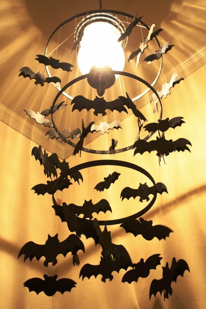 DIY Bats Halloween Decorations