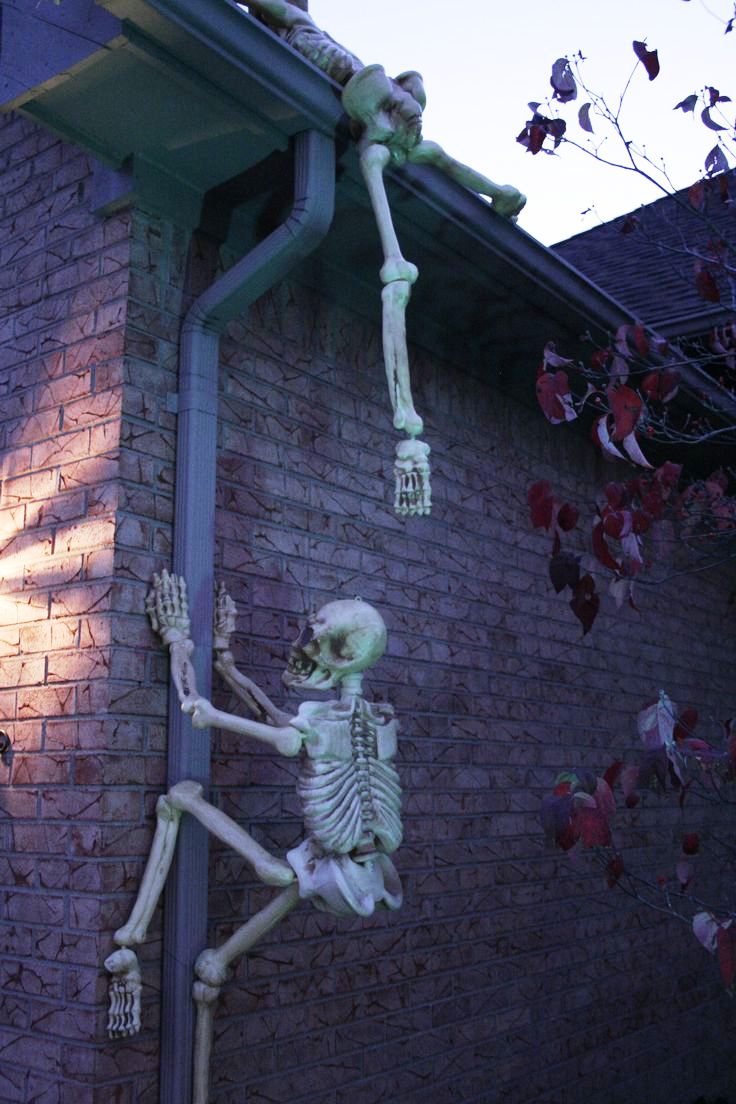 DIY Outdoor Halloween Decorations