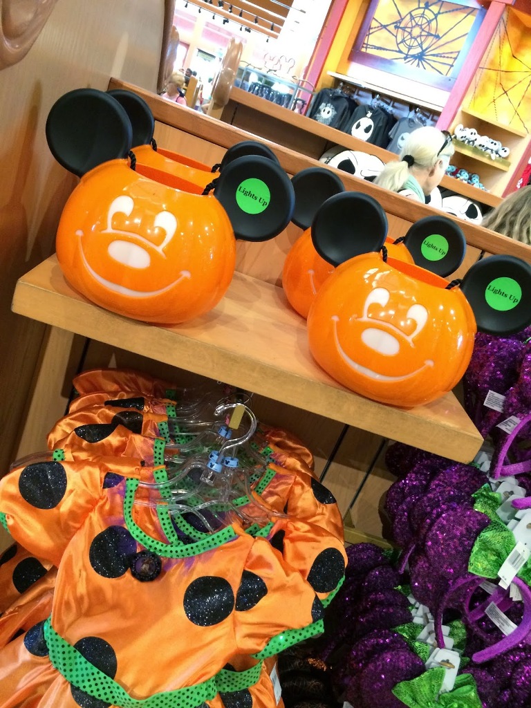 Disney Halloween Merchandise Decorations Ideas
