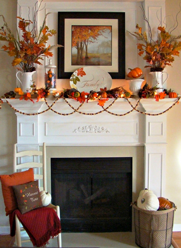 Elegant Mantel Halloween Decorations