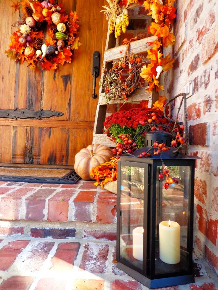 Front Porch with Fall Halloween Decorations