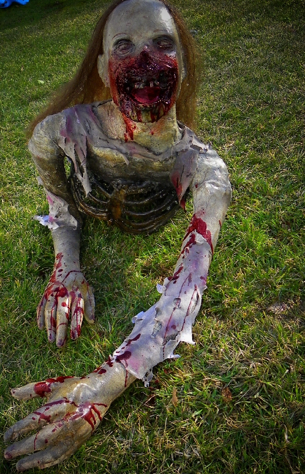 Halloween Crawling Zombie Prop Decorations