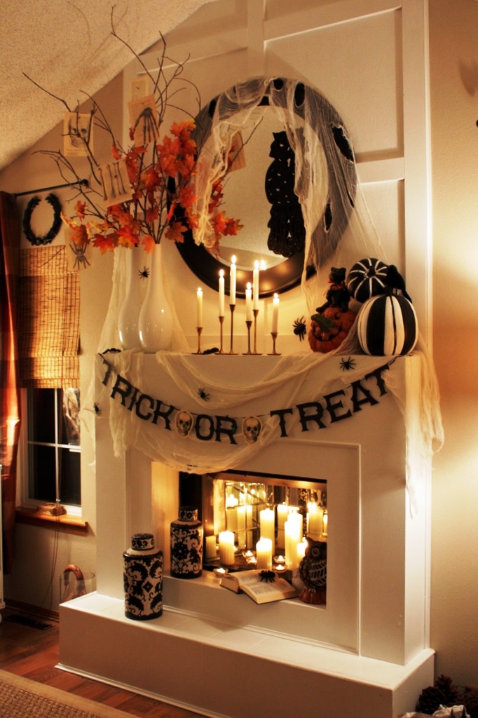 Halloween Mantle Fireplace Decorations