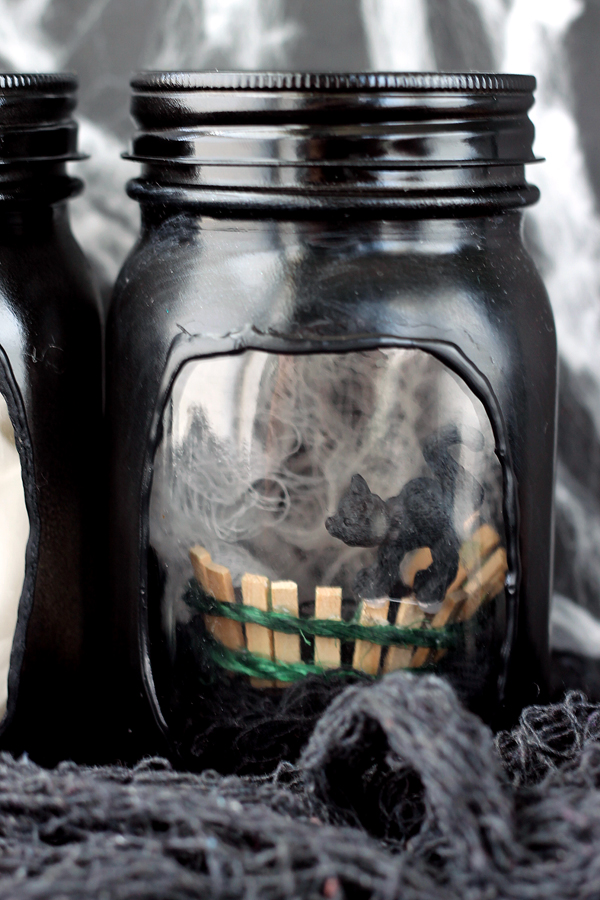 Jar Halloween Haunted House