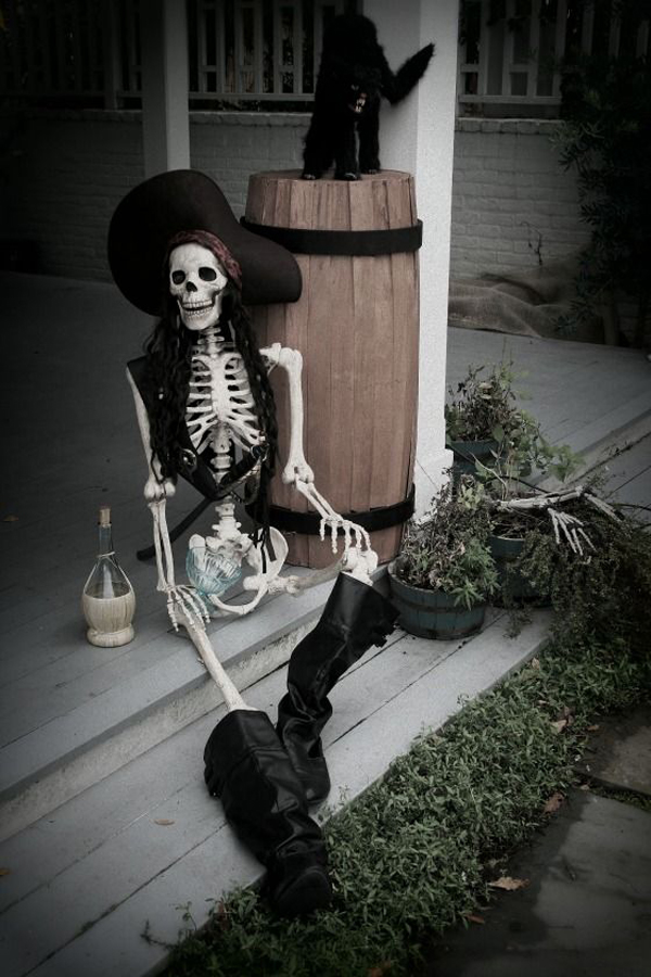 Pirate Creepy Halloween Decorations