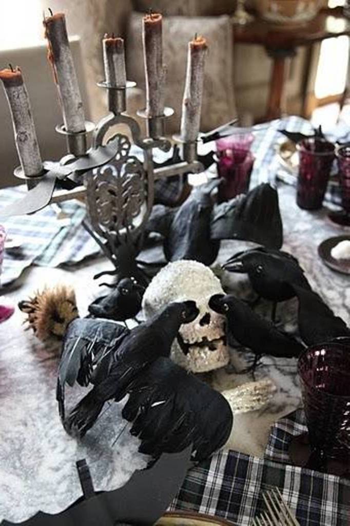 Pretty Halloween Party Decorations Ideas