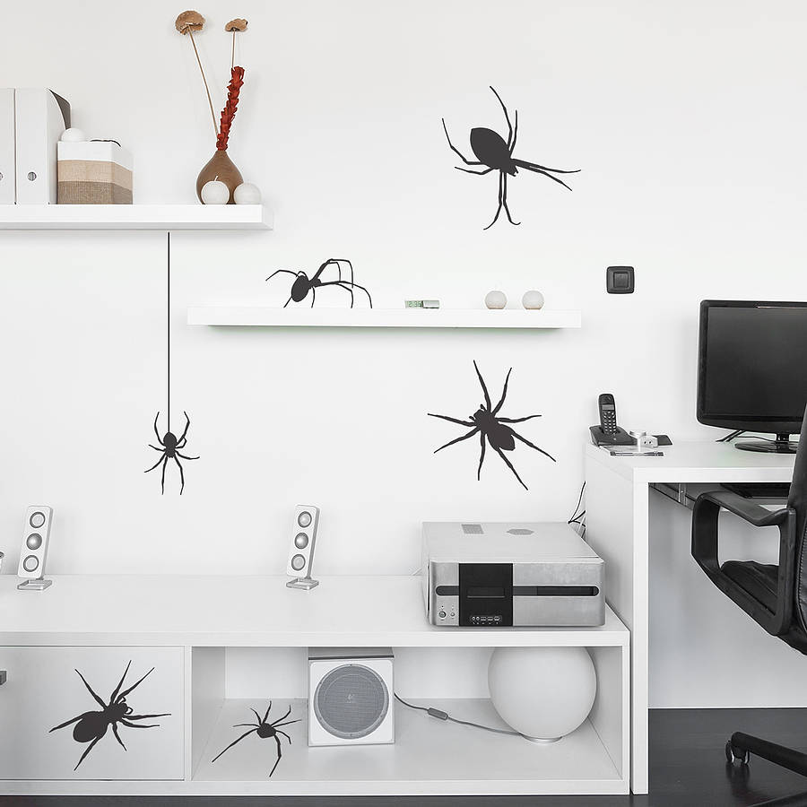 Spiders Halloween Decorations Ideas