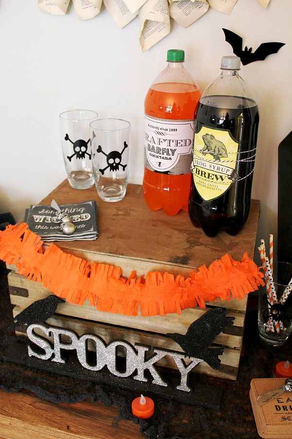 Spooky Halloween Decorations for Work Ideas