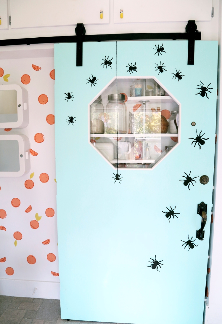 Spooky Spiders Halloween Decorations Ideas