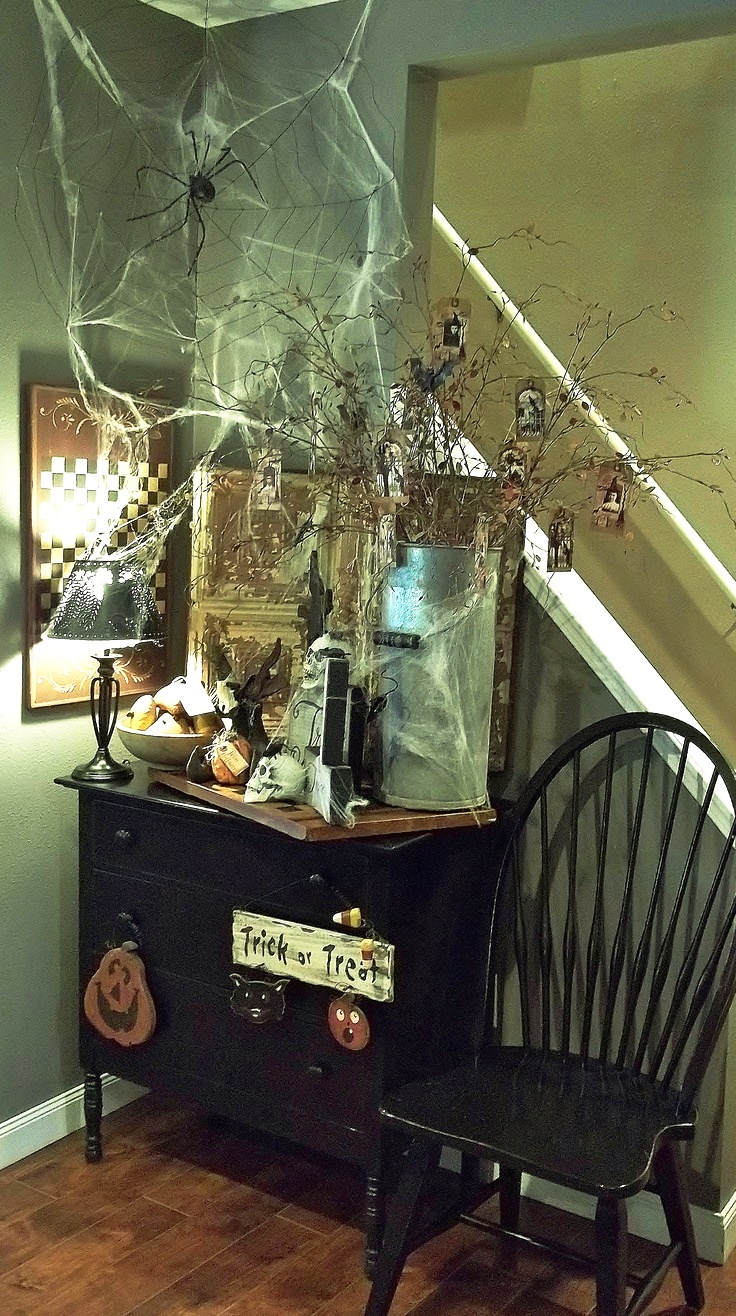 Stunning Halloween Decorations for Apartments