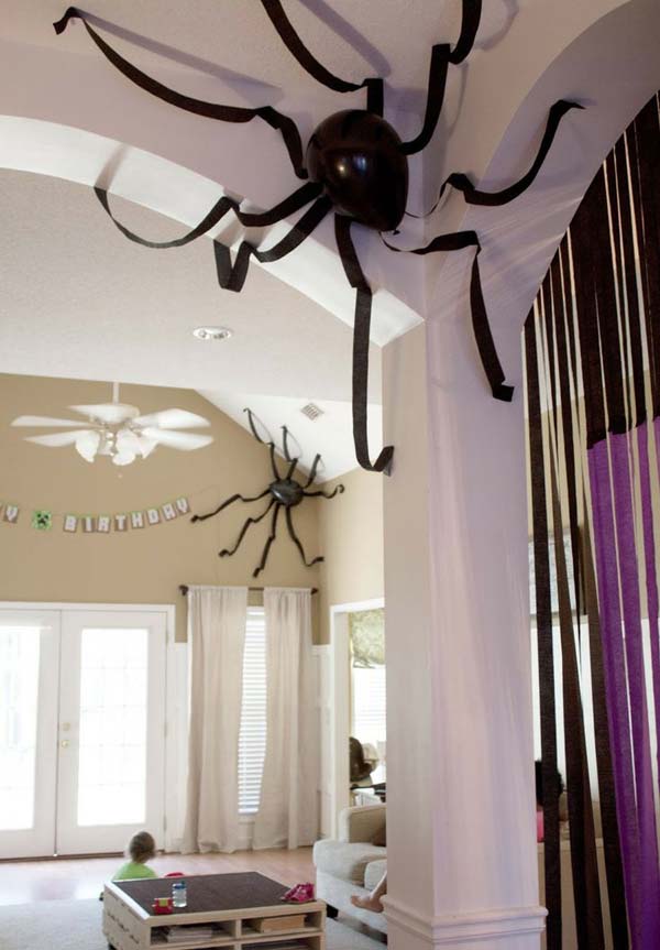 Super Smart Spiders Halloween Decorations