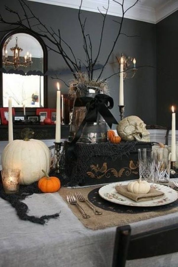 Vintage Halloween Table Decorations Ideas