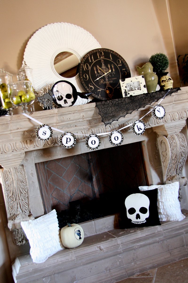 black and white Mantel Halloween Decorations