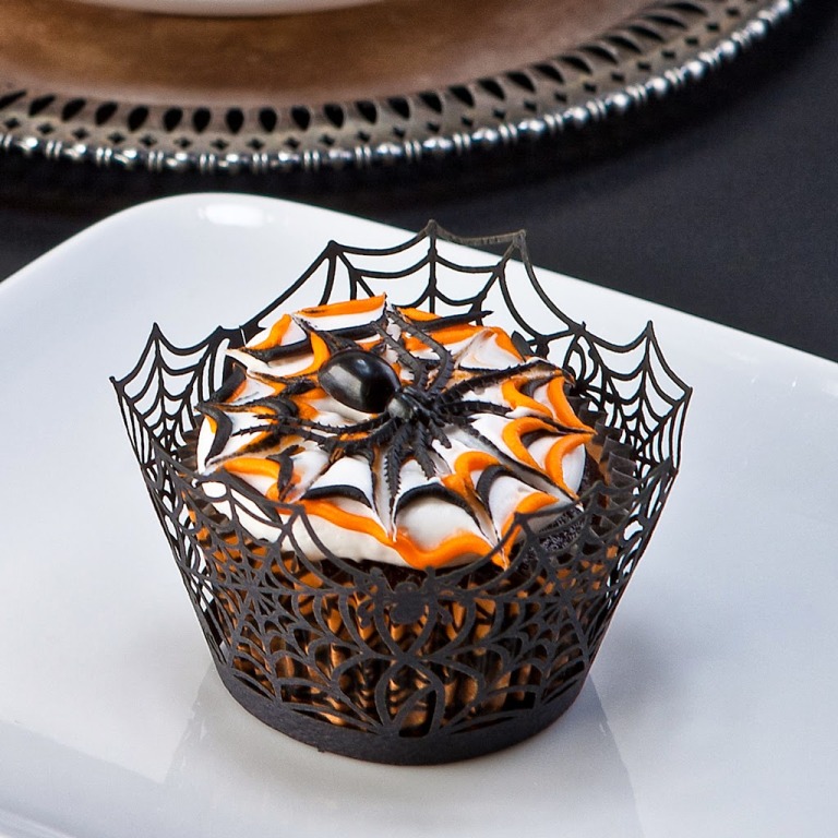 elegant Halloween cupcake decorations