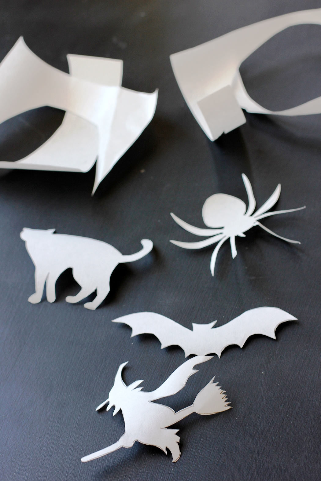 paper scraps Halloween Decorations