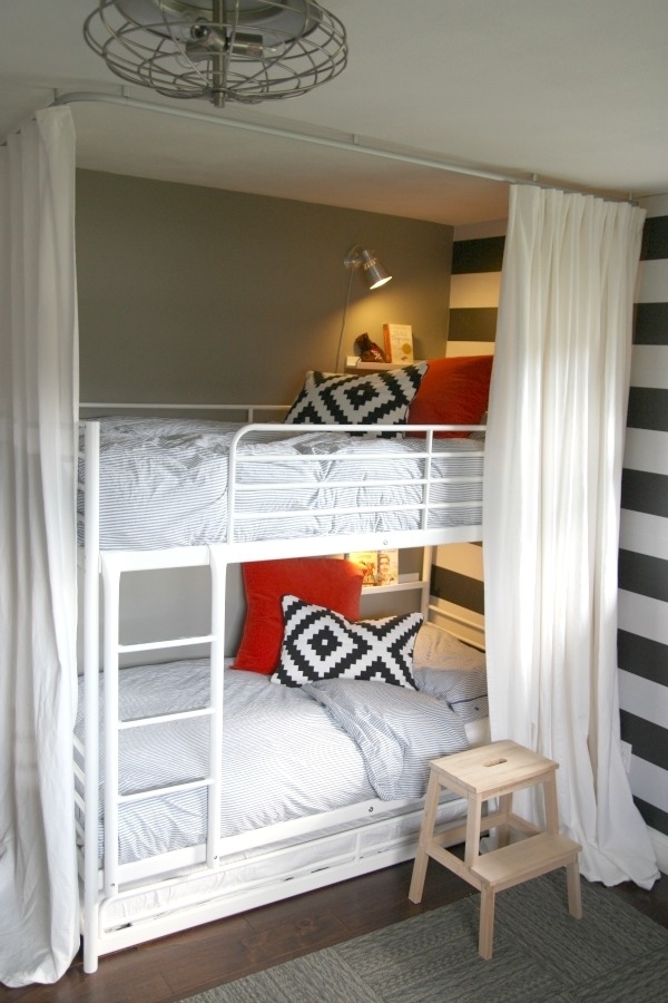 Awesome Tiny Bedroom Design