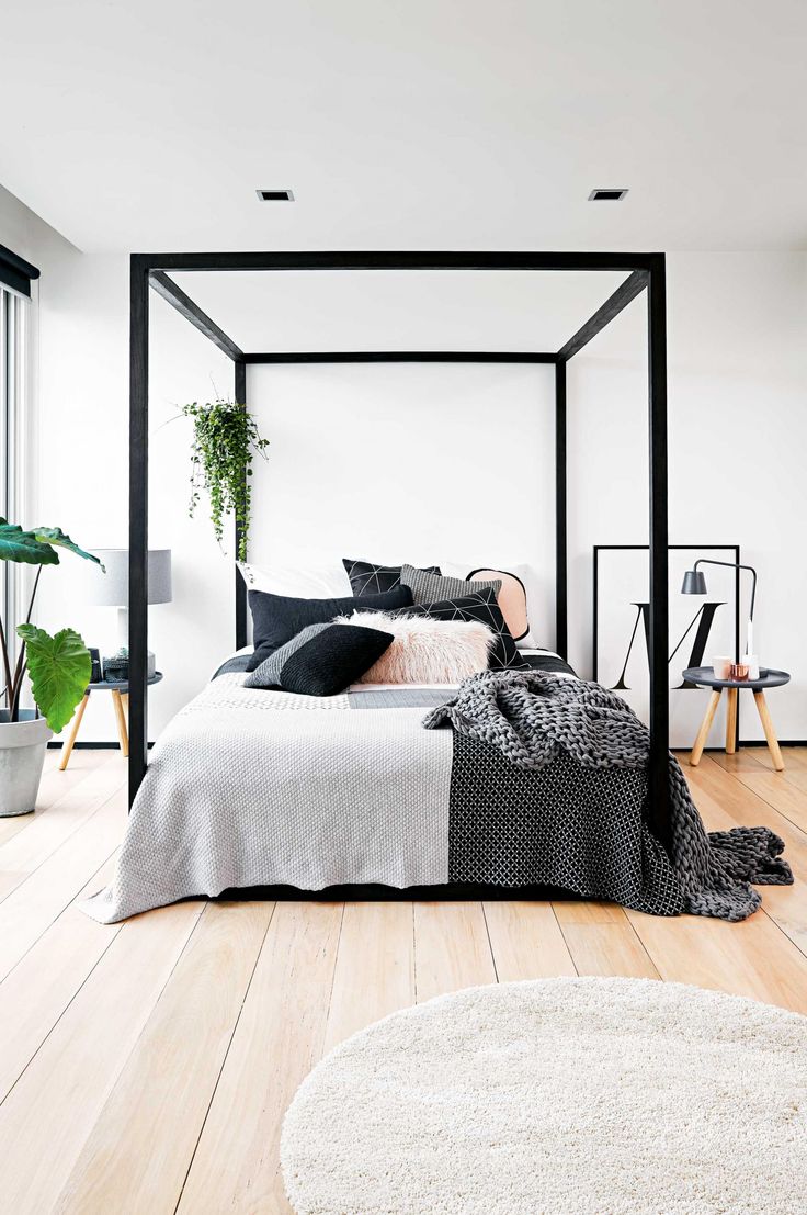 Black And White Modern Bedroom Design