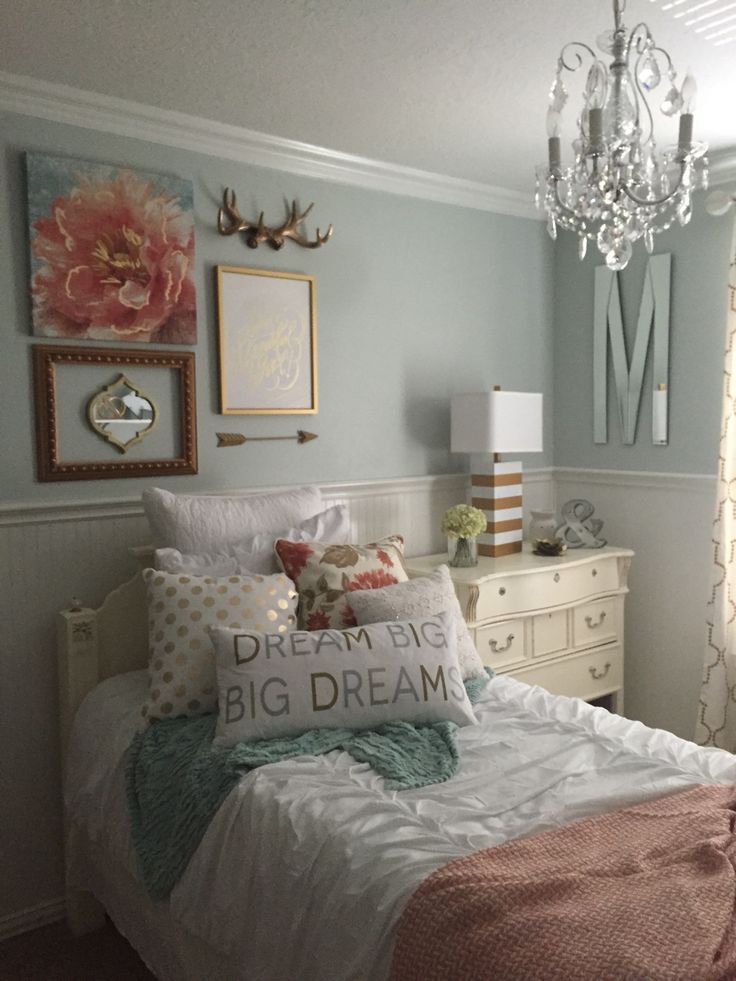 Cool Girls bedroom Design