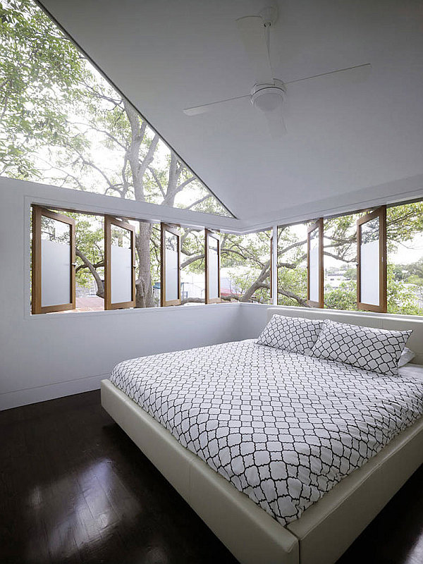 Love Window Bedroom Design