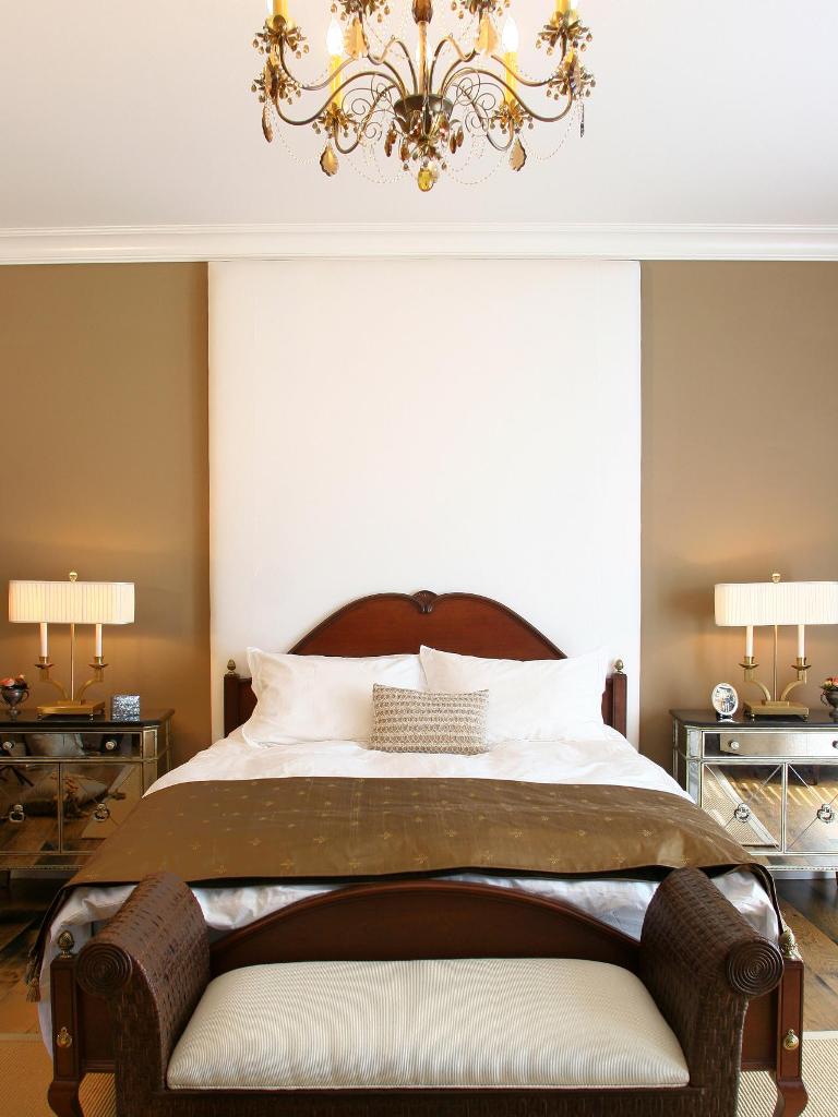 Marvelous Gold Bedroom Design
