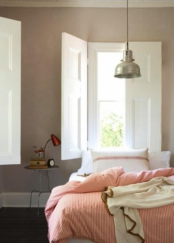 Romantic Small Bedroom Design