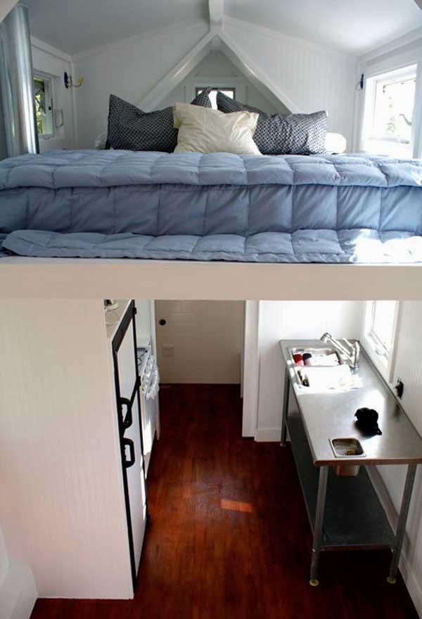 Very Very Tiny Bedroom Design