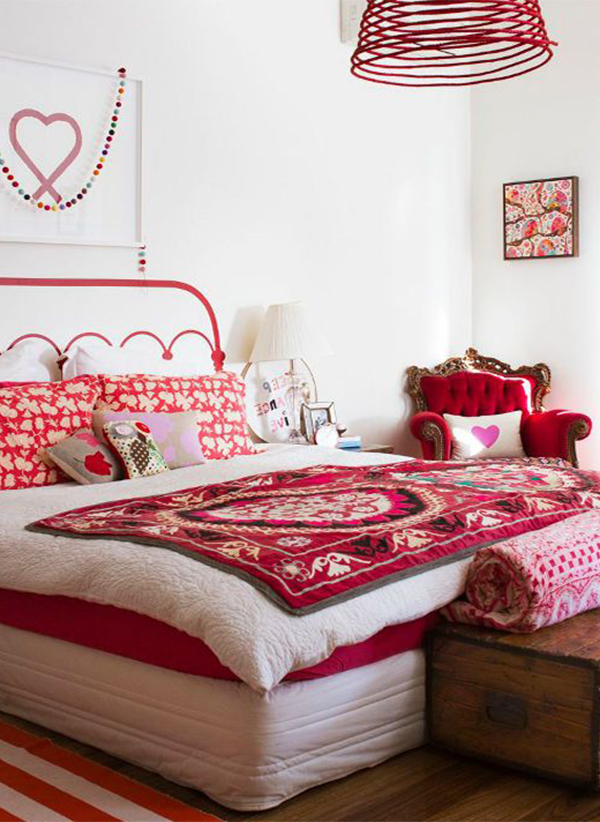 White and Red Bedroom Design For Couples