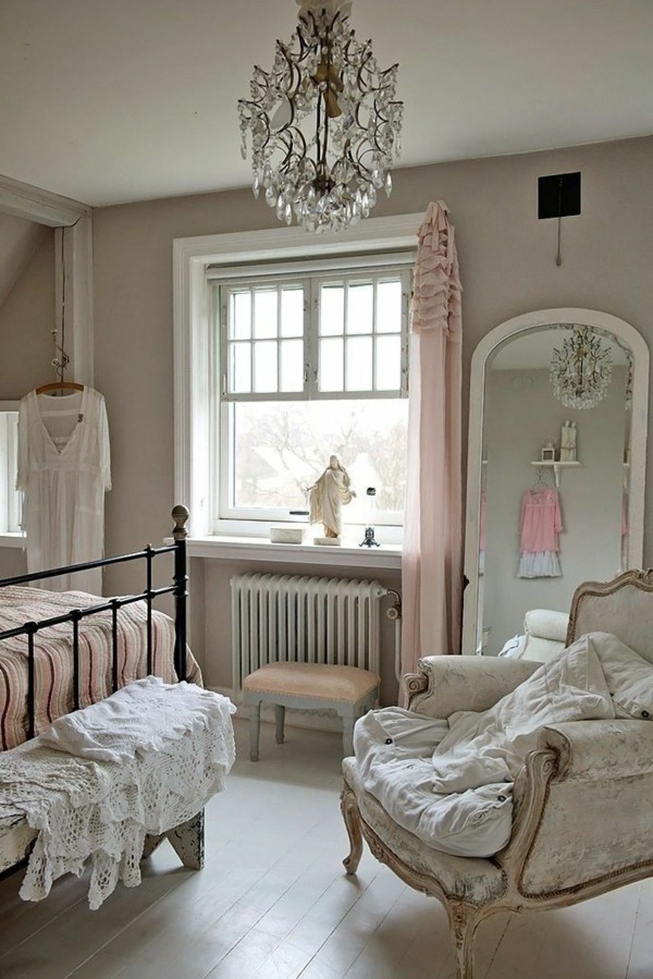 vintage bedroom of great chandelier bedroom bench stool